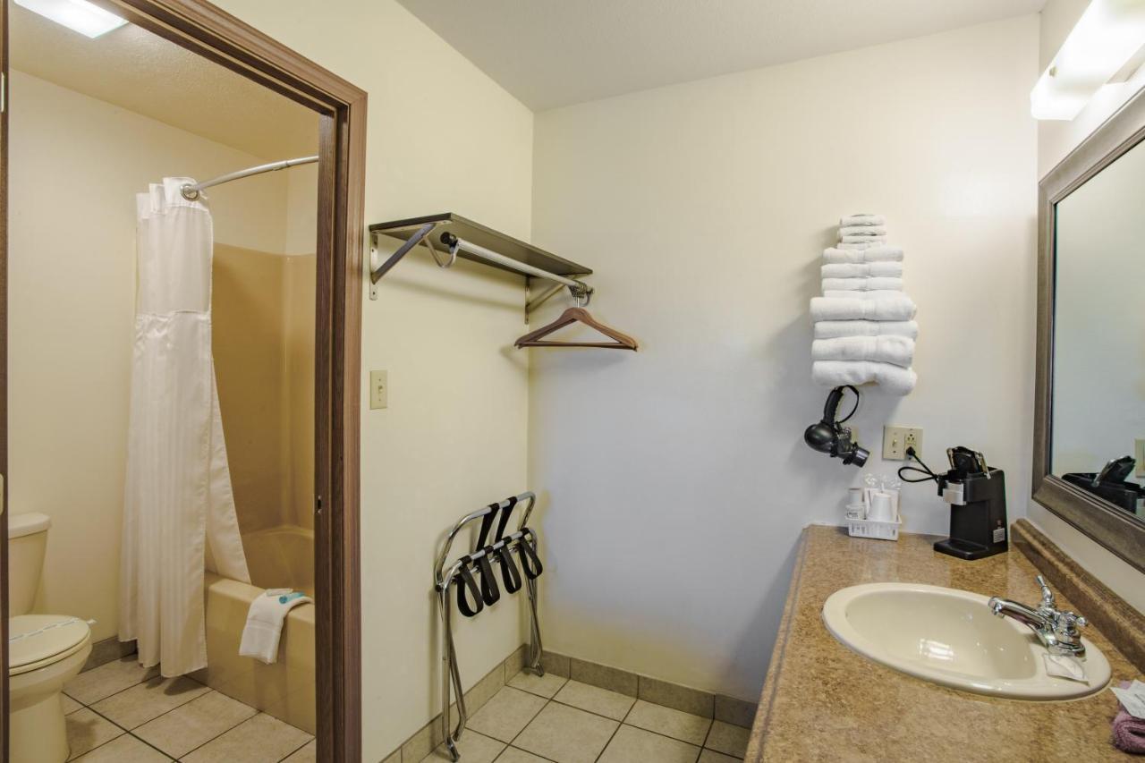 Shady Acre Inn And Suites Branson West Exteriér fotografie