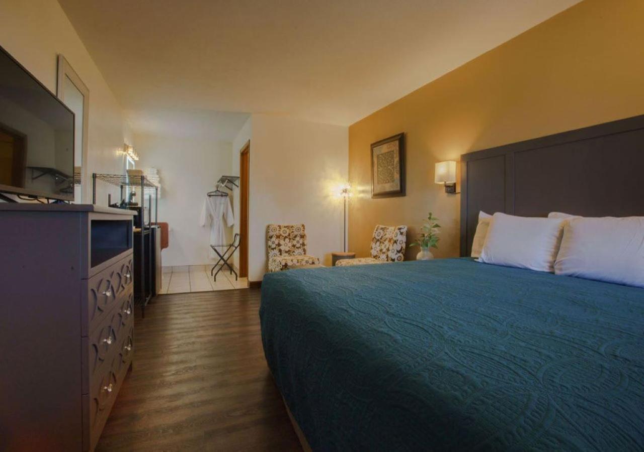 Shady Acre Inn And Suites Branson West Exteriér fotografie