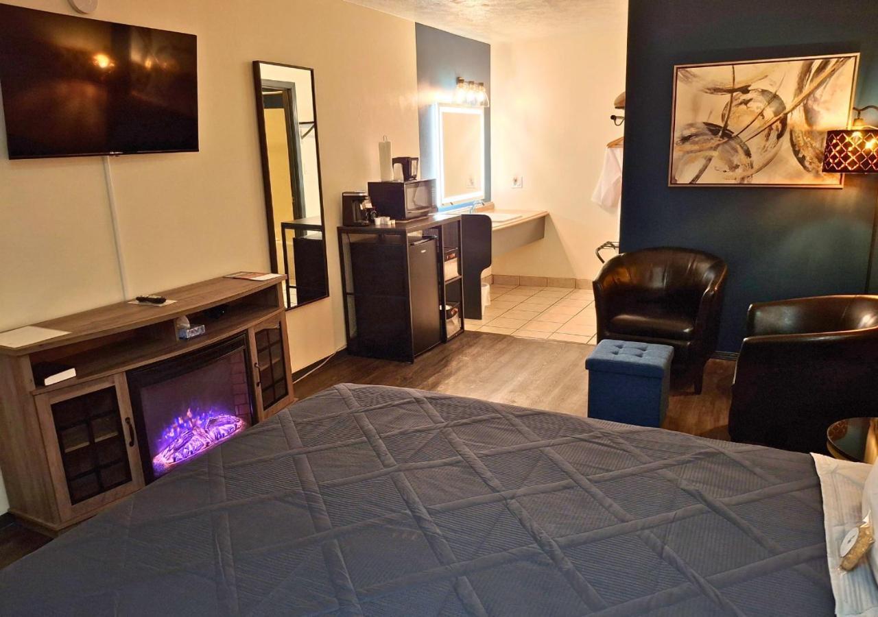 Shady Acre Inn And Suites Branson West Exteriér fotografie