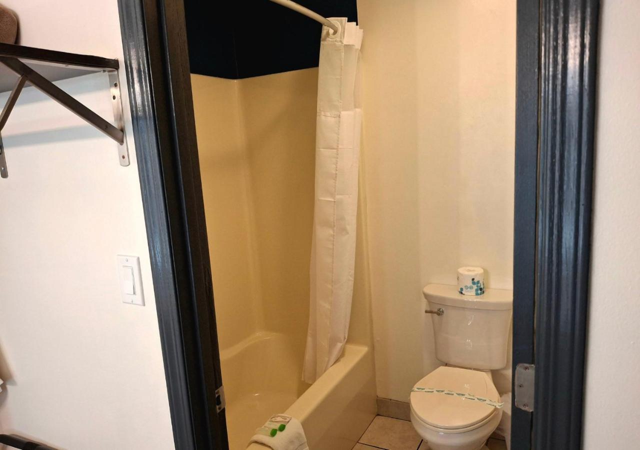 Shady Acre Inn And Suites Branson West Exteriér fotografie