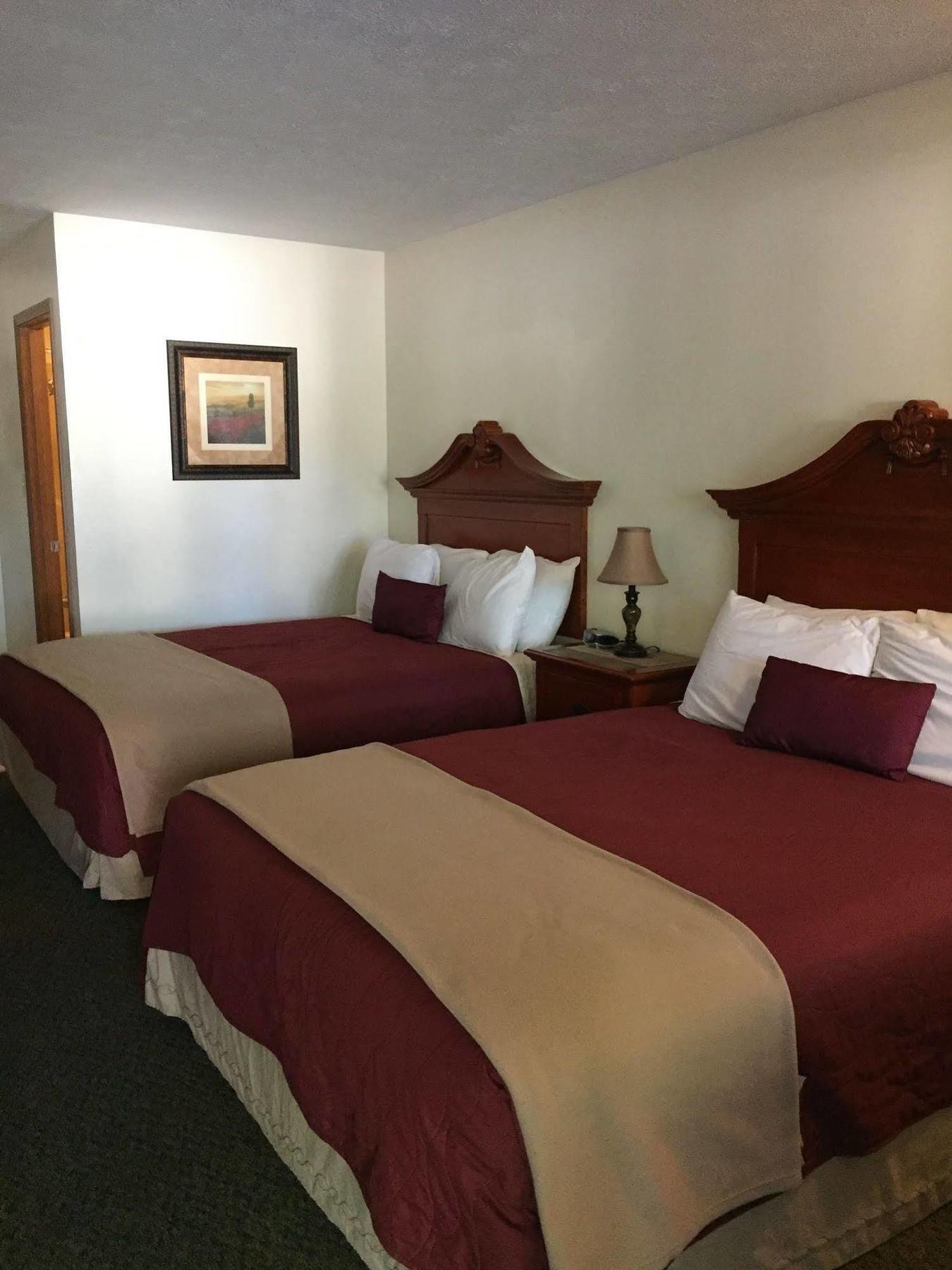 Shady Acre Inn And Suites Branson West Exteriér fotografie
